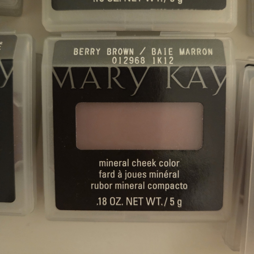 Mary Kay Mineral Cheek Color - Berry Brown